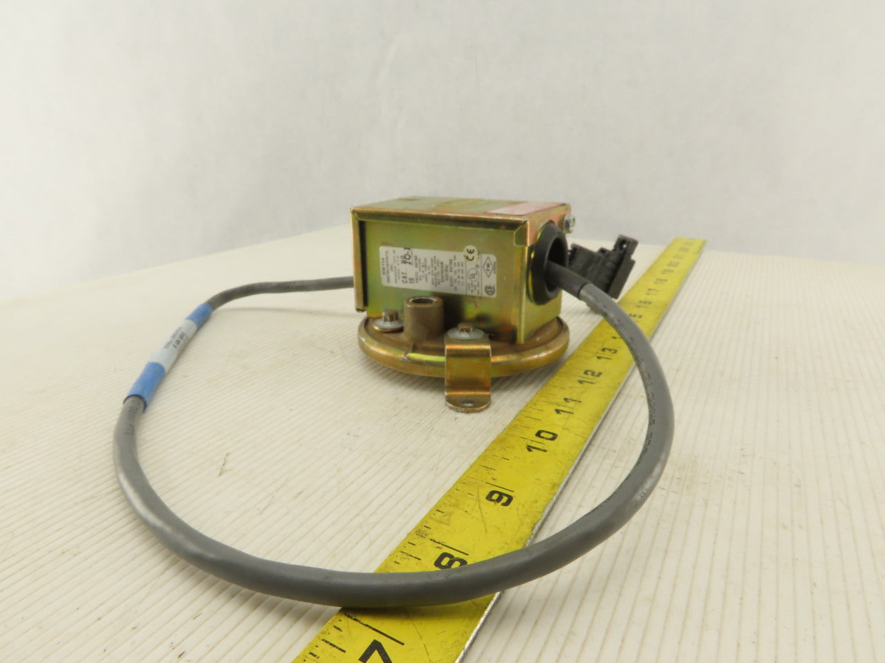 Dwyer 165956-00 45 PSI WC 480V Max Pressure Switch