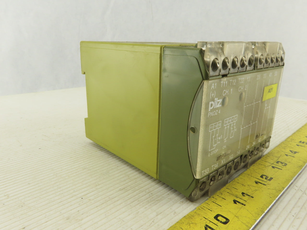Pilz PNOZ4 474995 24VDC 2 Channel Safety Relay