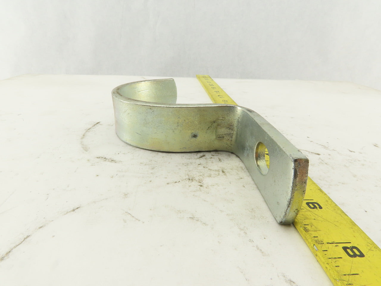 Appleton 3" Pipe EMT Galvanized Single Hole Strap Hanger Half Strap Lot Of 8