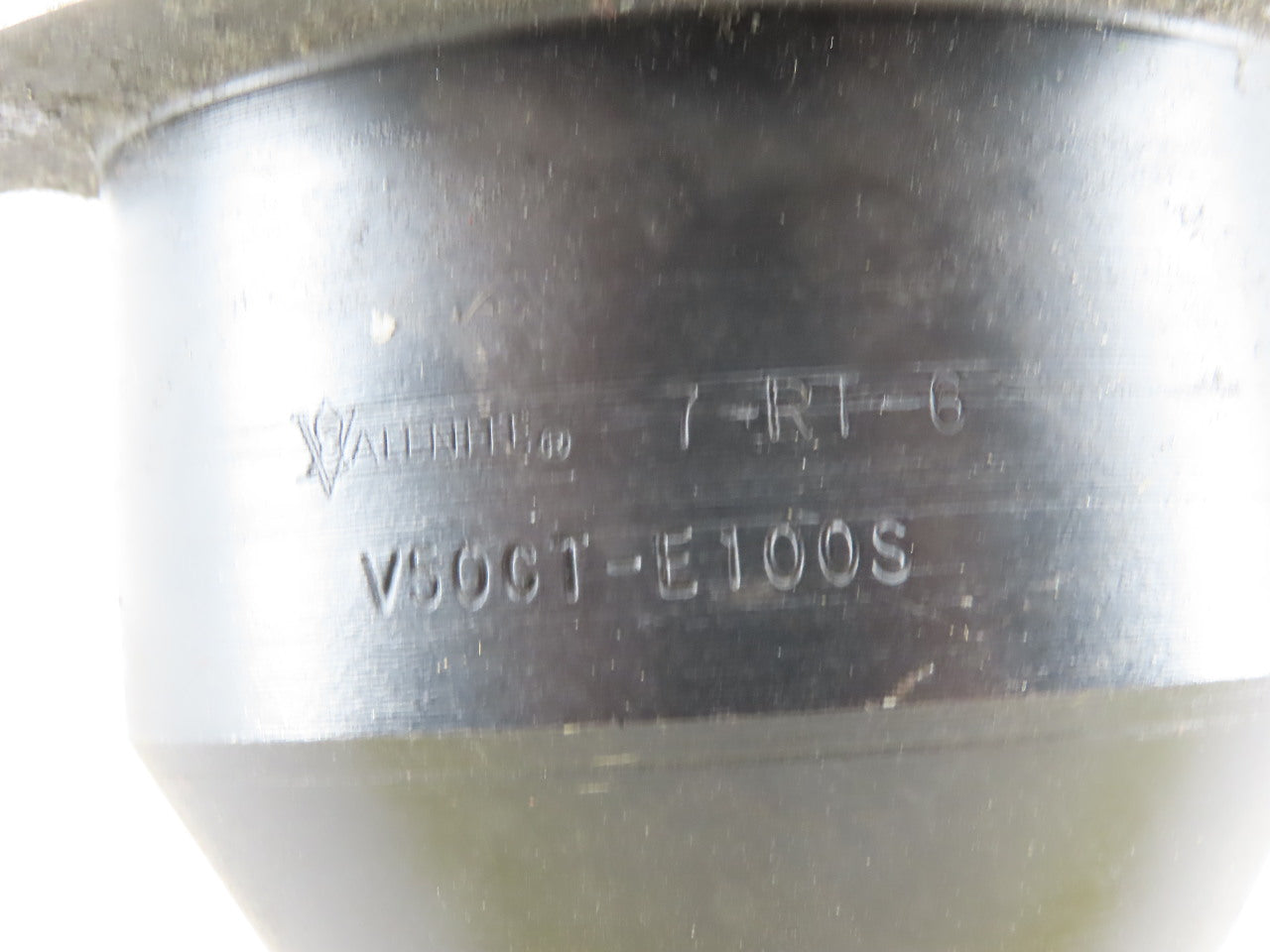 Valenite V50CT-E100S CAT 50 V-Flange End Mill Tool Holder 2.62 Proj 1" Bore