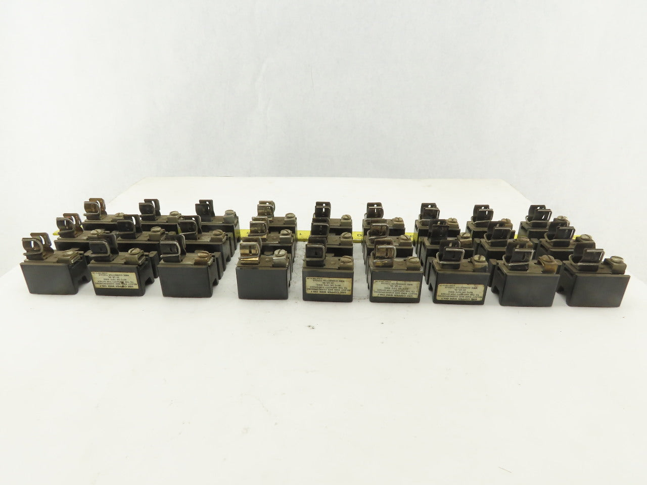 Allen Bradley X-401977 30A 250V 3 Pole Fuse Holder Block Lot Of 9