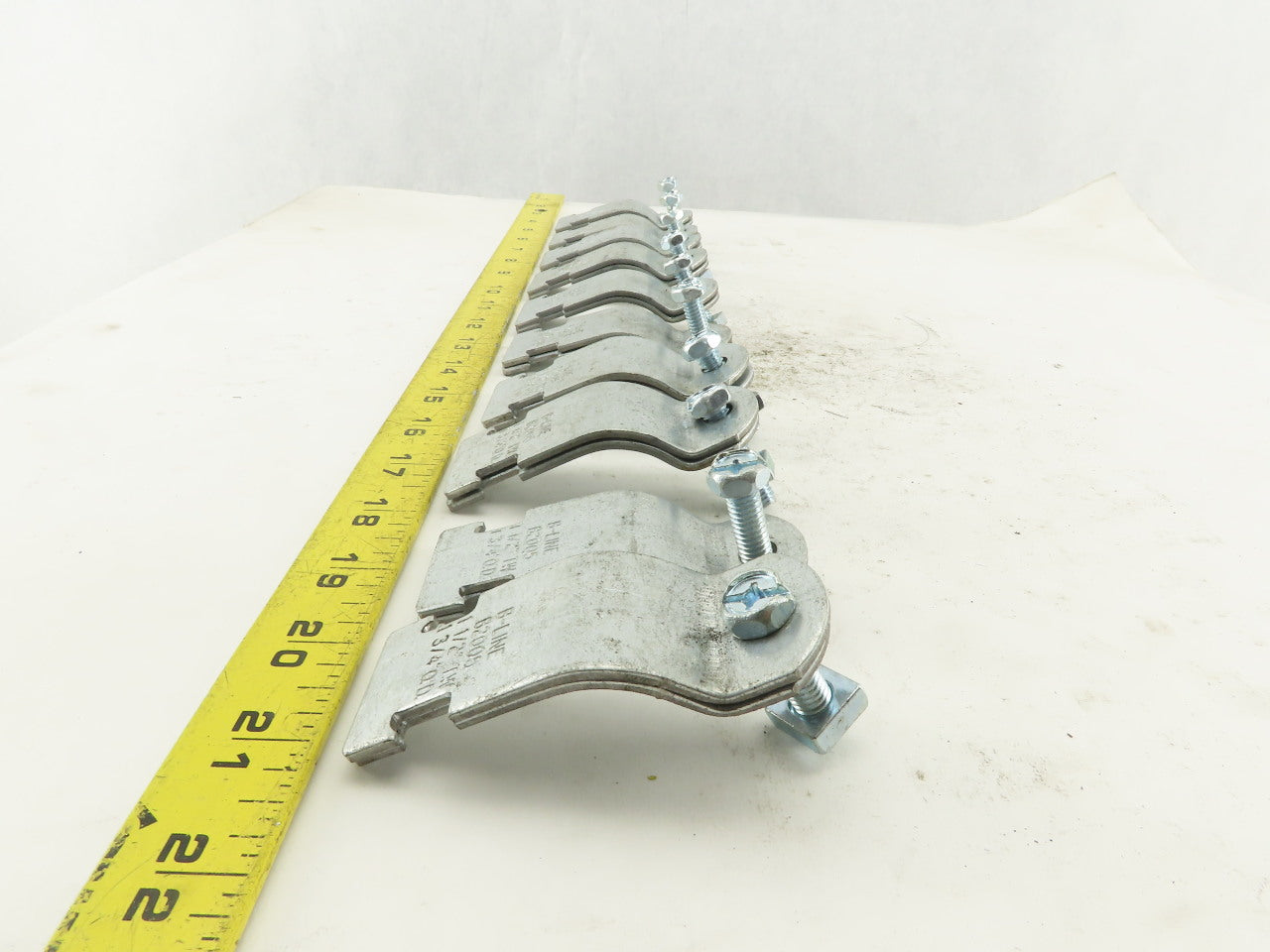 Cooper B2005 B-Line 1-1/2" TW 1-3/4" OD Conduit Strut Straps Lot Of 18
