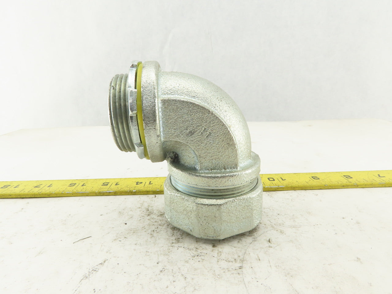 1-1/4" Flexible Metal Conduit Liquid Tight Elbow 90°