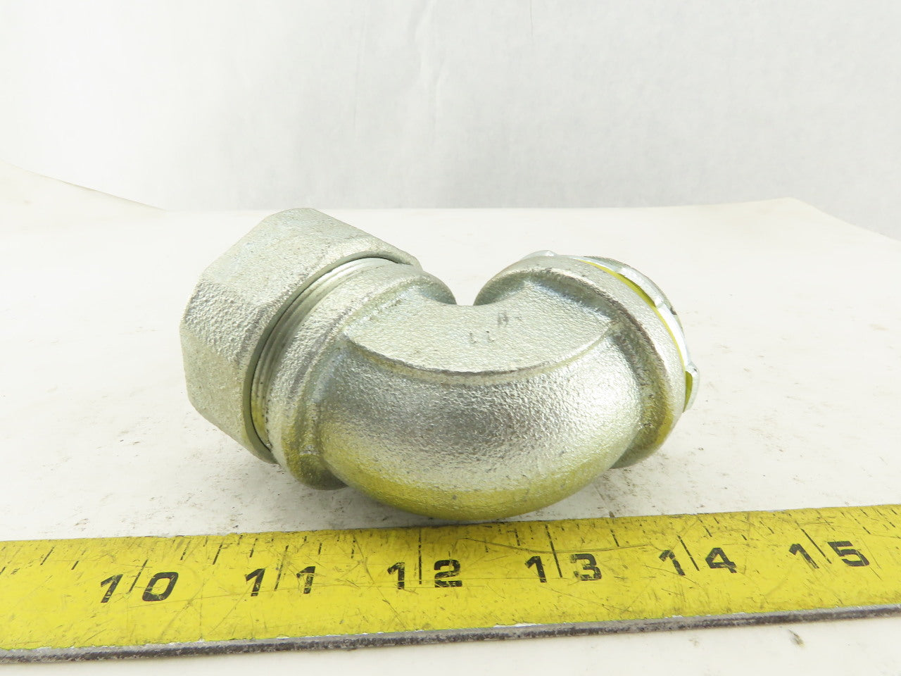1-1/4" Flexible Metal Conduit Liquid Tight Elbow 90°
