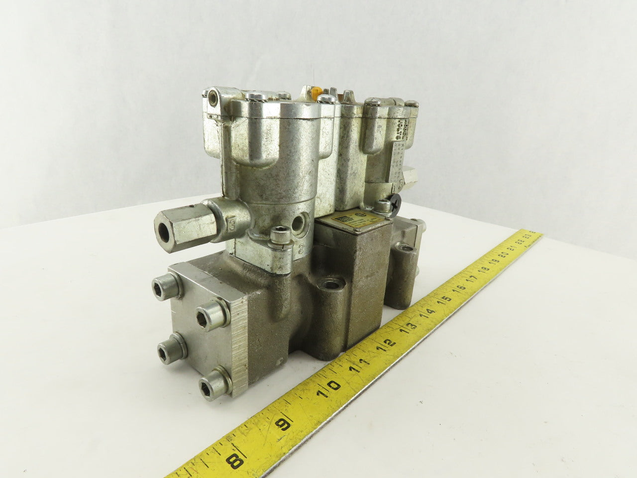 Schrader Bellows L5155910253 4/2 Position Air Piloted Solenoid Valve 120V Coil