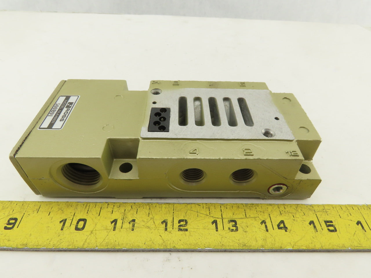 Ross 500B91 1/4" NPT Side Ported Single Valve Sub Base