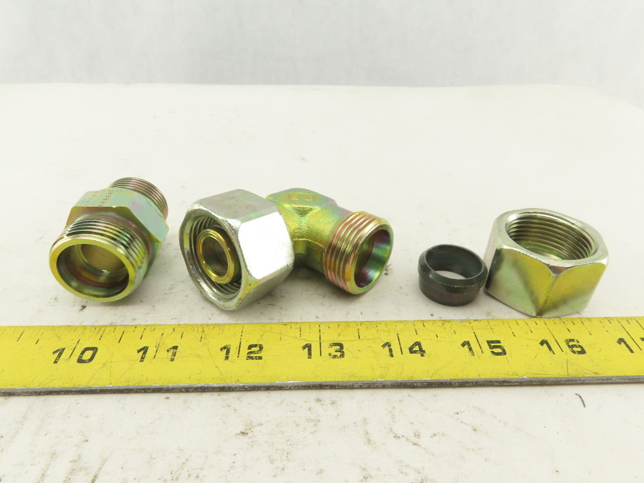 Georg Fischer L0 20-S 20mm Rigid Pipe Compression Elbow x -12 3/4"-14 E0