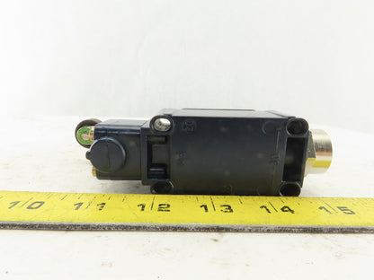 Schmersal T4VH 335-11ZUE 600V 10A Rocker Cam Limit Switch