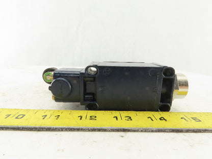 Schmersal T4VH 335-11ZUE 600V 10A Rocker Cam Limit Switch