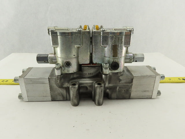 Parker L-215-53-102 Valvair Pneumatic Dual Piloted Valve 120V Override