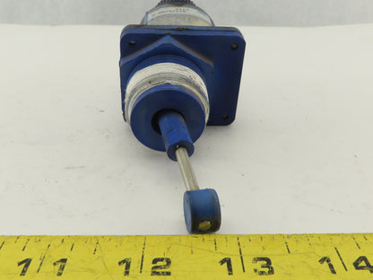Harwil Q-8R/2/1/B 125/250VAC 250VDC Float Switch