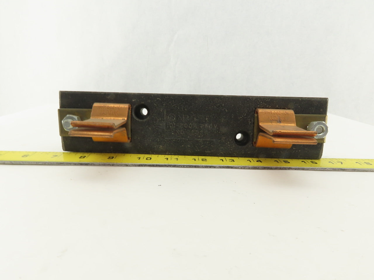 Multi 2203R 101-200A 250V Fuse Holder