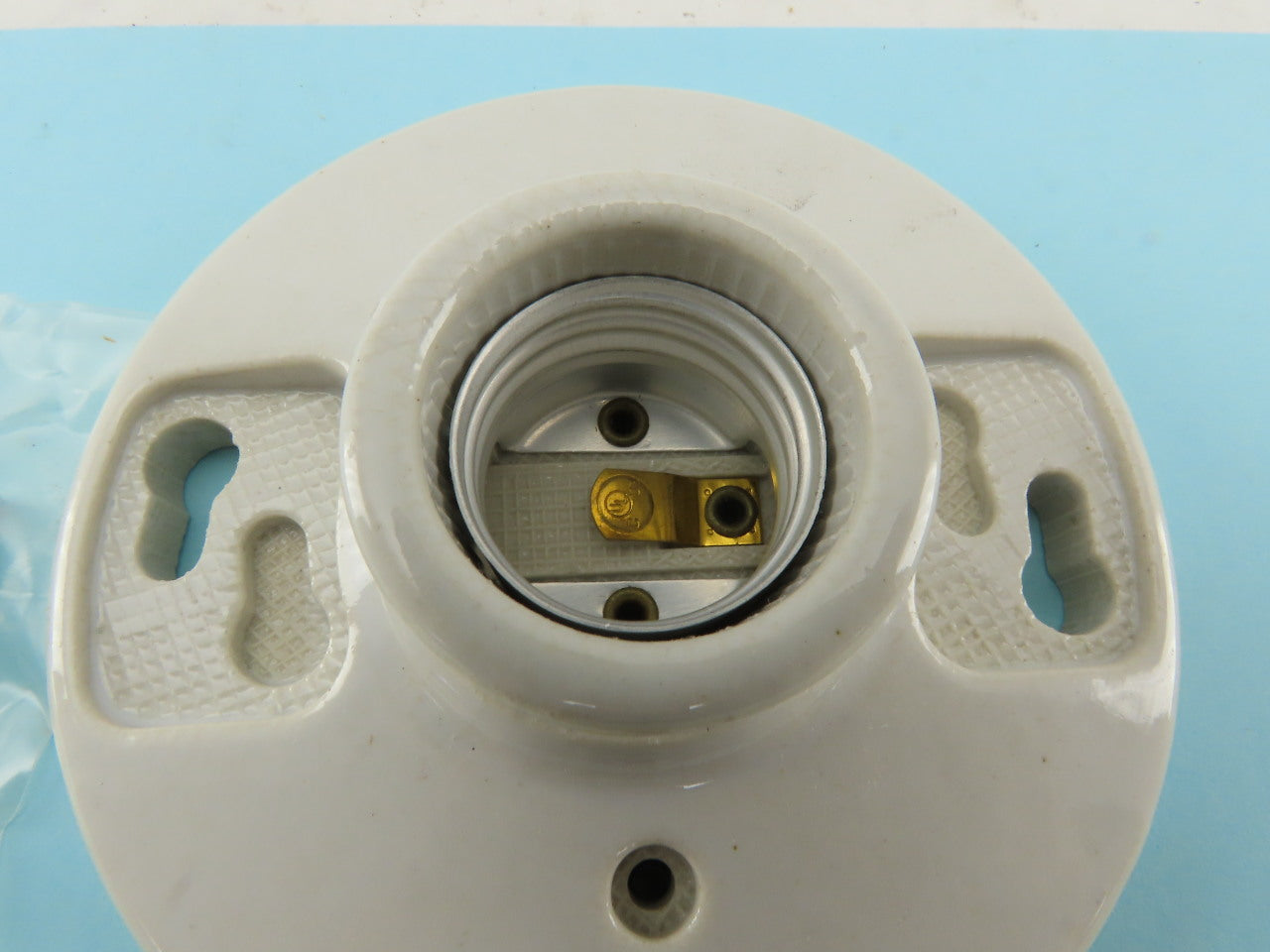 Pass & Seymour 272 Keyless Porcelain Medium Base Lampholder 660W 250V Lot Of 3