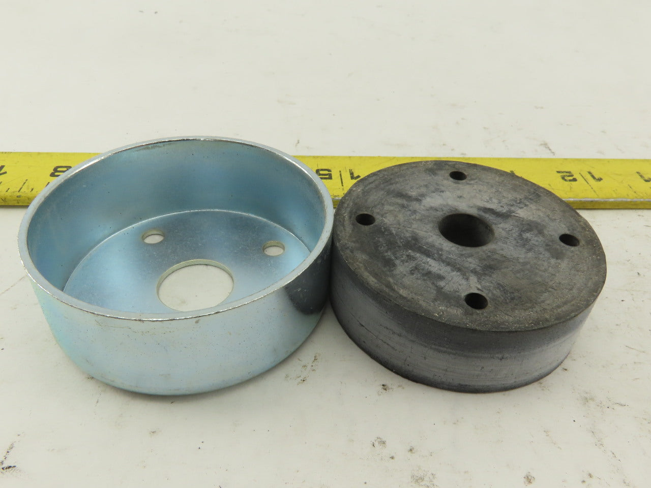 Arrow Hart HL-21426-4 1/2" Cord Insulation Powerlock Shell Cap Lot Of 2
