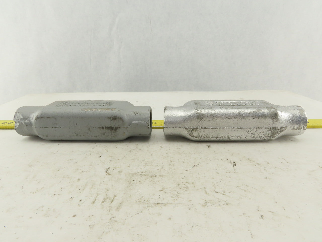 Appleton Unilet 3/4" C Form 35 Conduit Body Lot Of 2