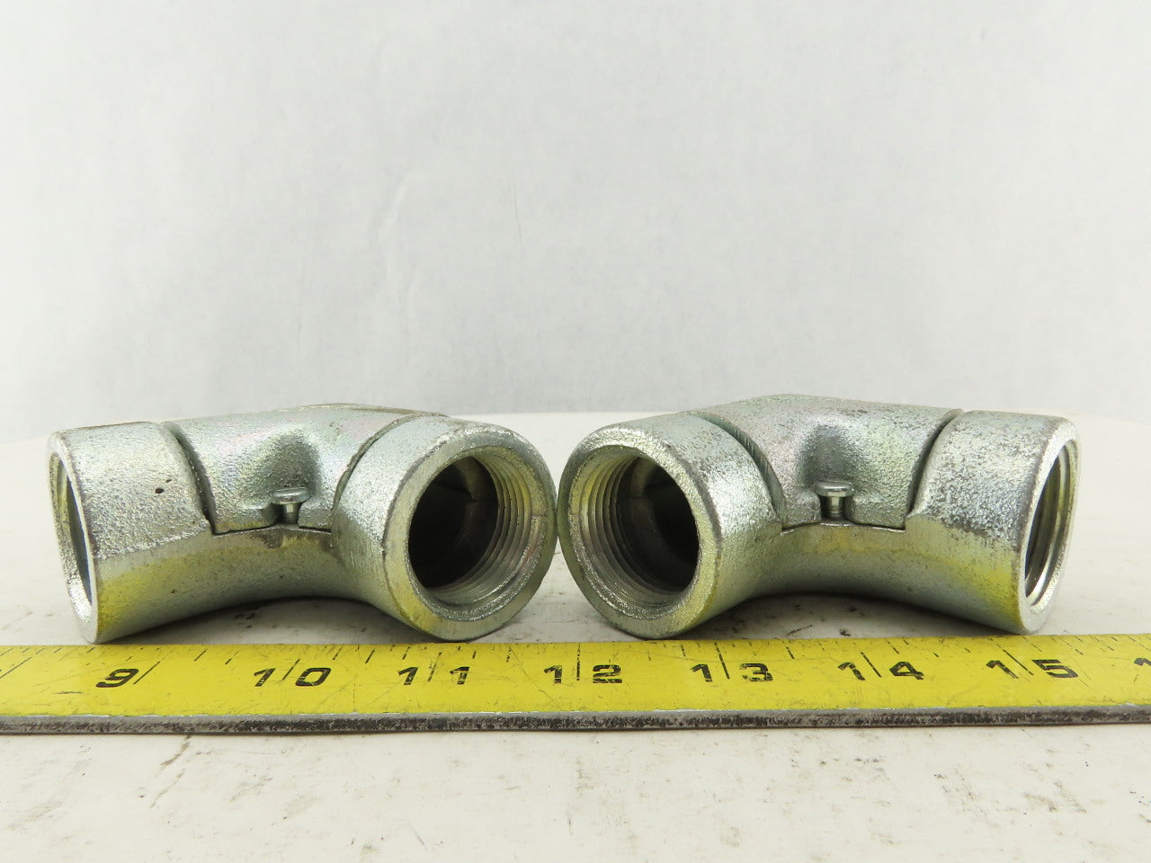 Appleton 1" Conduit Side Entry Pulling Elbow Galvanized 90° Lot OF 2