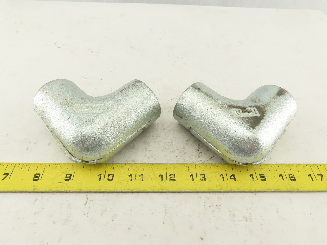 Appleton 1" Conduit Side Entry Pulling Elbow Galvanized 90° Lot OF 2