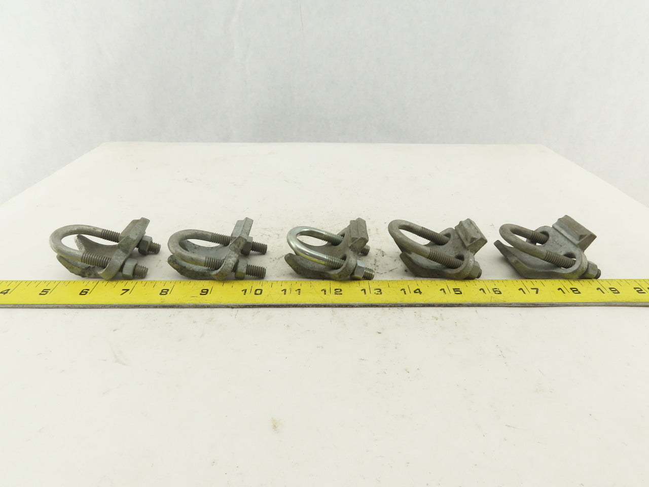 Appleton PC-50RA 1/2" Right Angle Saddle Clamp Lot Of 4