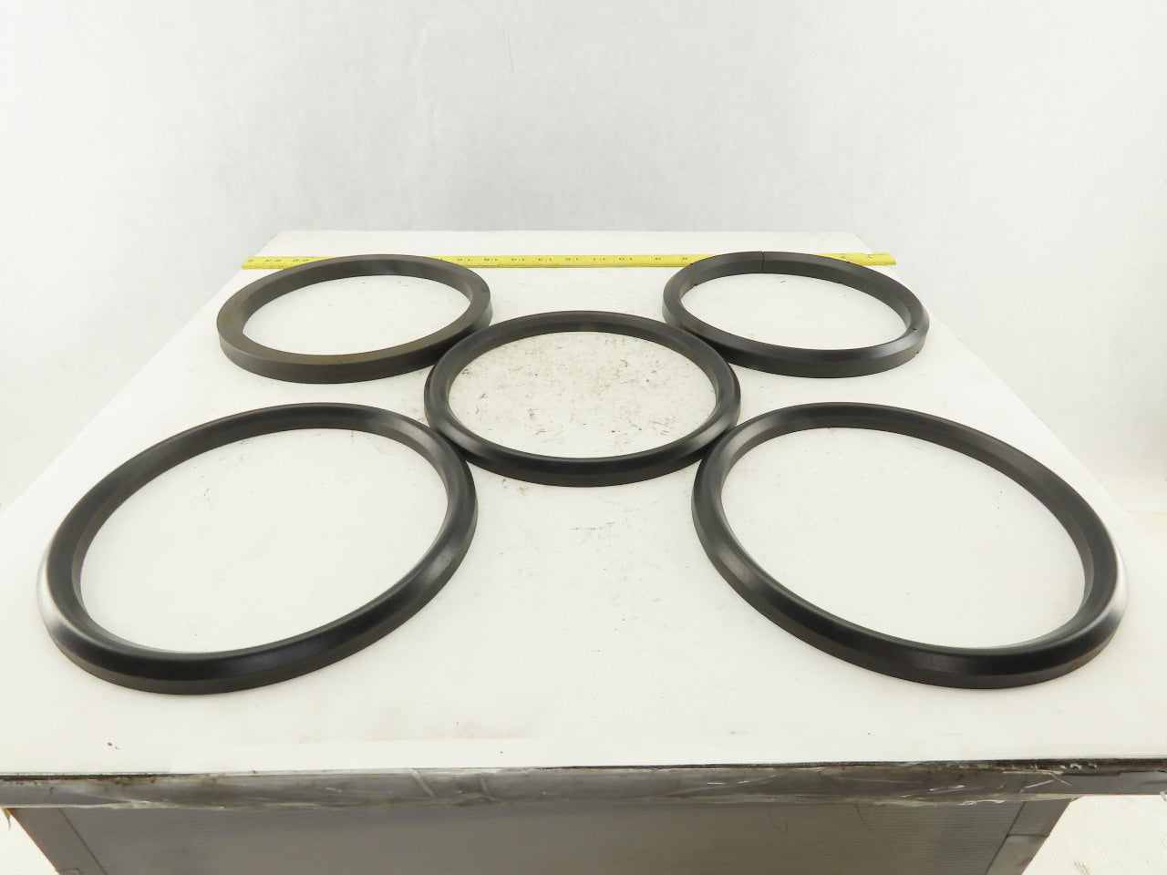 Loewy Machinery Packing Rings 180 x 210 x 50.5mm Set Base Ring and 4 U-Cup Seals