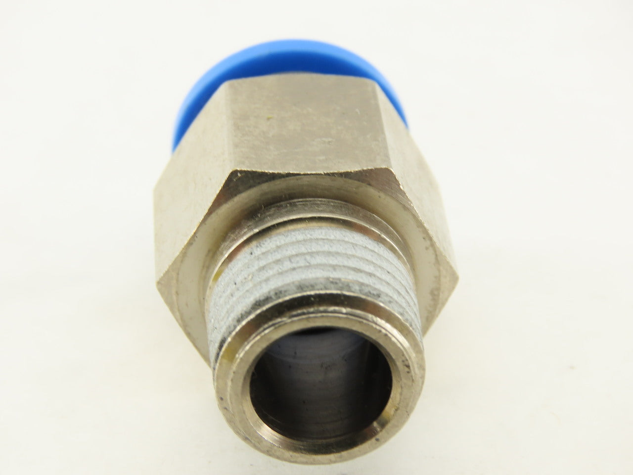 Festo 10mm Tube Push To Connect 1/4" NPT Male Fitting Lot Of 2