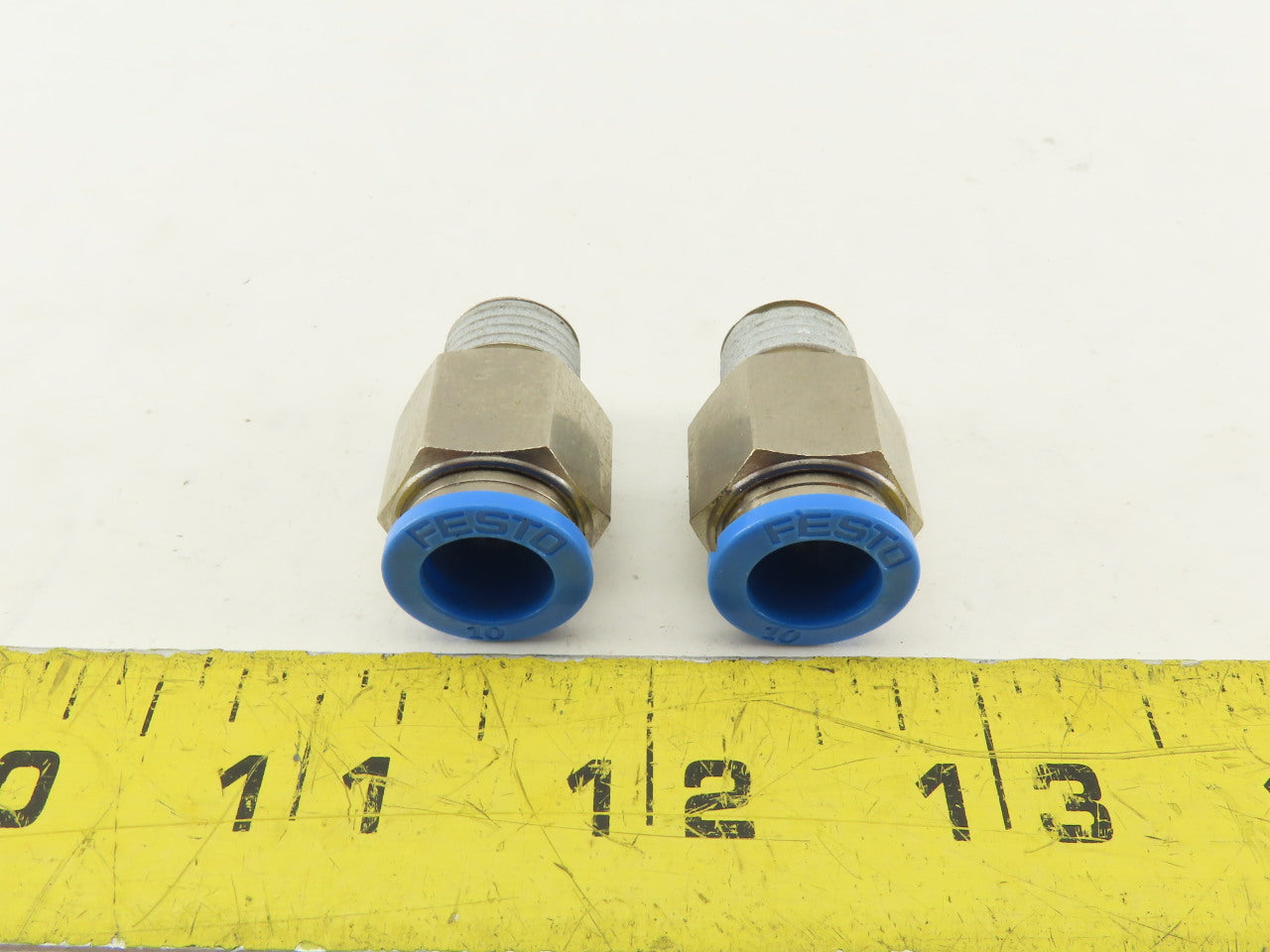 Festo 10mm Tube Push To Connect 1/4" NPT Male Fitting Lot Of 2