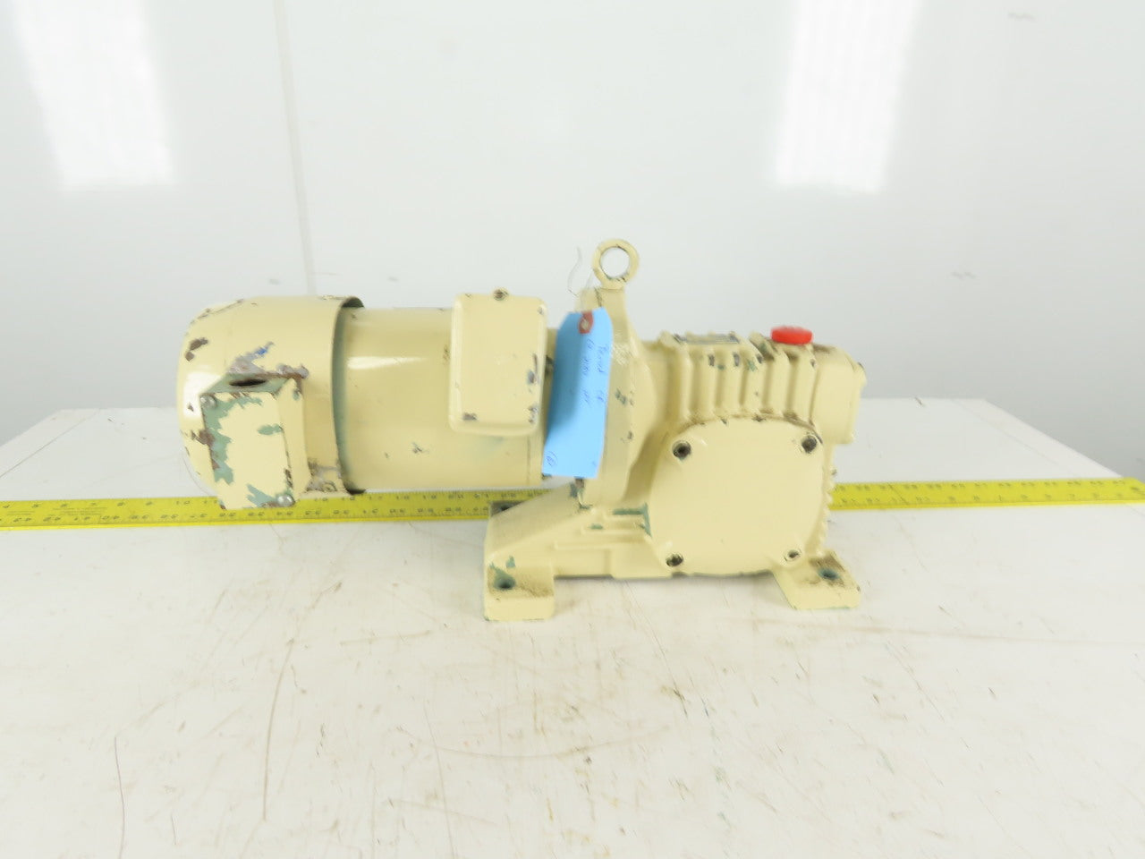 Mitsubishi SF-ERF 25:1 Ratio 68RPM Output 0.4kW 200/220V 50/60Hz Gear Motor