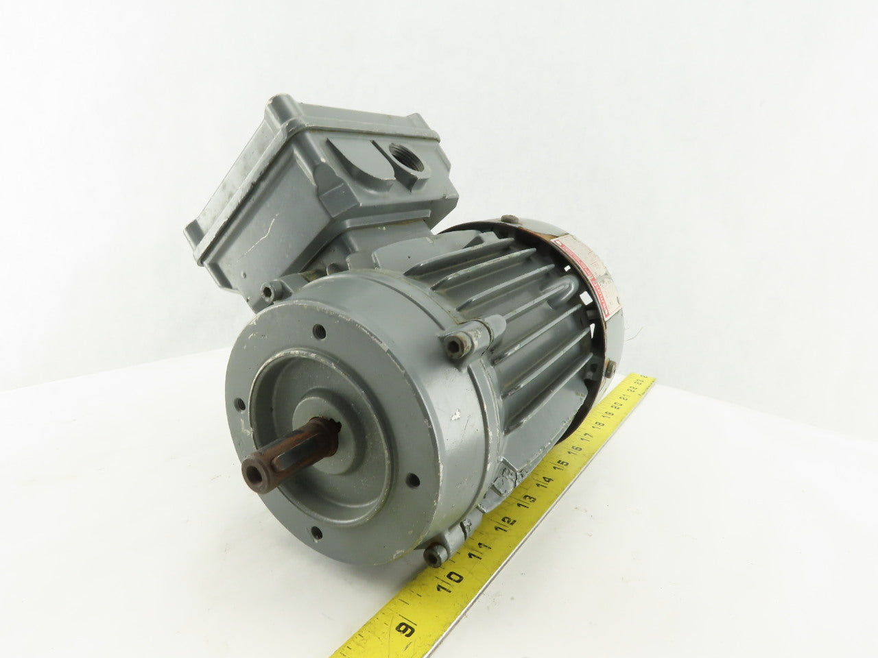 Emod Motoren 71L12 0.55kW 3370RPM 332/575V 3Ph TEFC 14mm Shaft Electric AC Motor