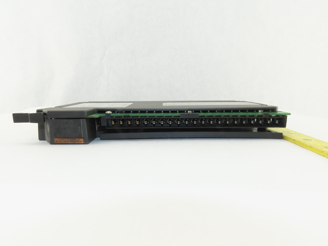 Allen Bradley 1771-OAD/C 10-138 VAC AC Output Module REV G01 Series C