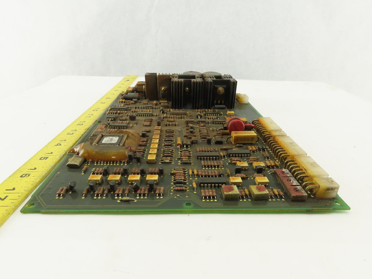 Lincoln G3804-1 Power Wave Robot Interface Circuit Board