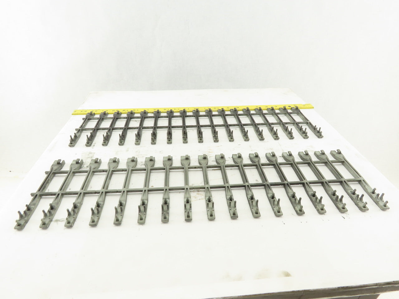 Alen Bradley 1771-A4B B 16 Slot I/O PLC Card Guide Holders Slot Rack Lot Of 2