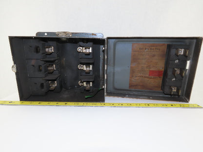 Bulldog BP-351 Bustribution 5 To 7-1/2Hp 30A 480/600VAC 3 Pole Fused Bus Tap