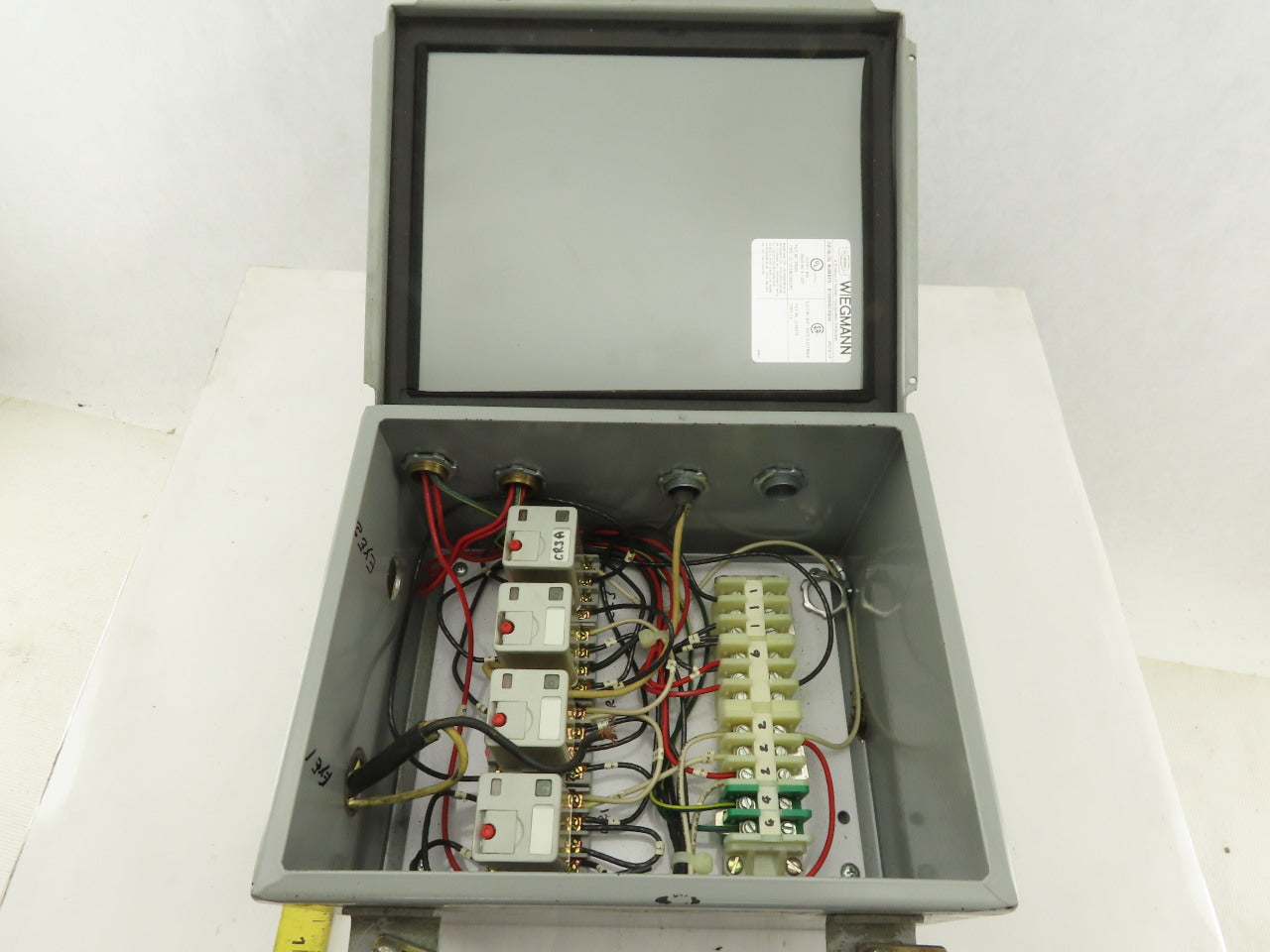 Wiegmann B100806CHWW 10 x 8 x 6" Type 12 Electrical Enclosure J-Box Extras