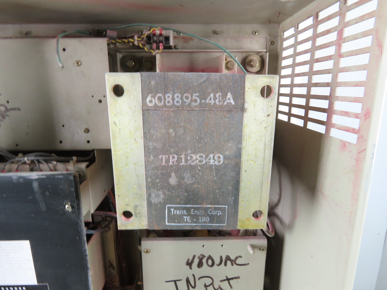 Reliance 1VT4130U 31kVa 30Hp 460 V 39A 50/60Hz 3Ph 6-60Hz Variable Torque Drive