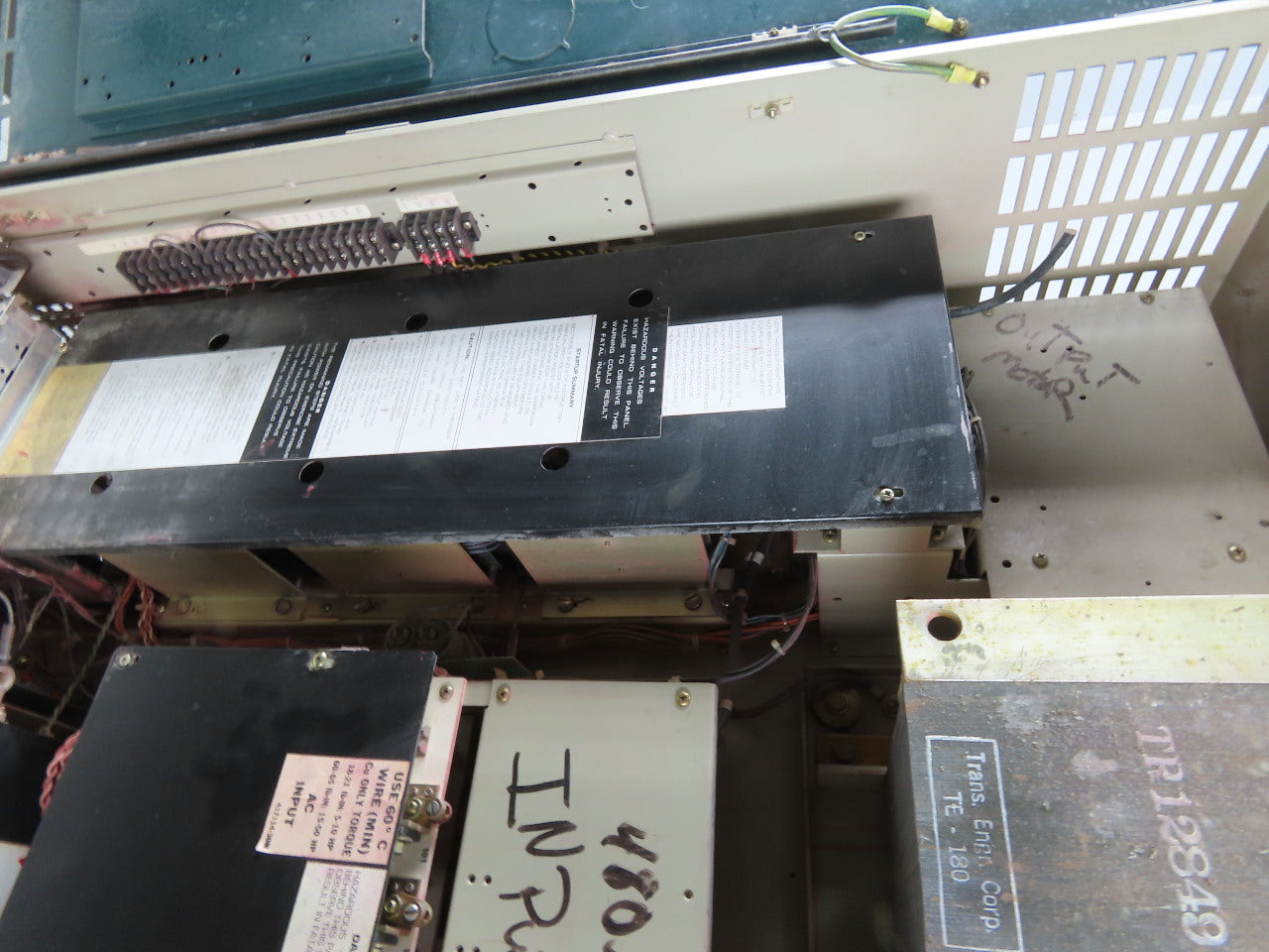 Reliance 1VT4130U 31kVa 30Hp 460 V 39A 50/60Hz 3Ph 6-60Hz Variable Torque Drive