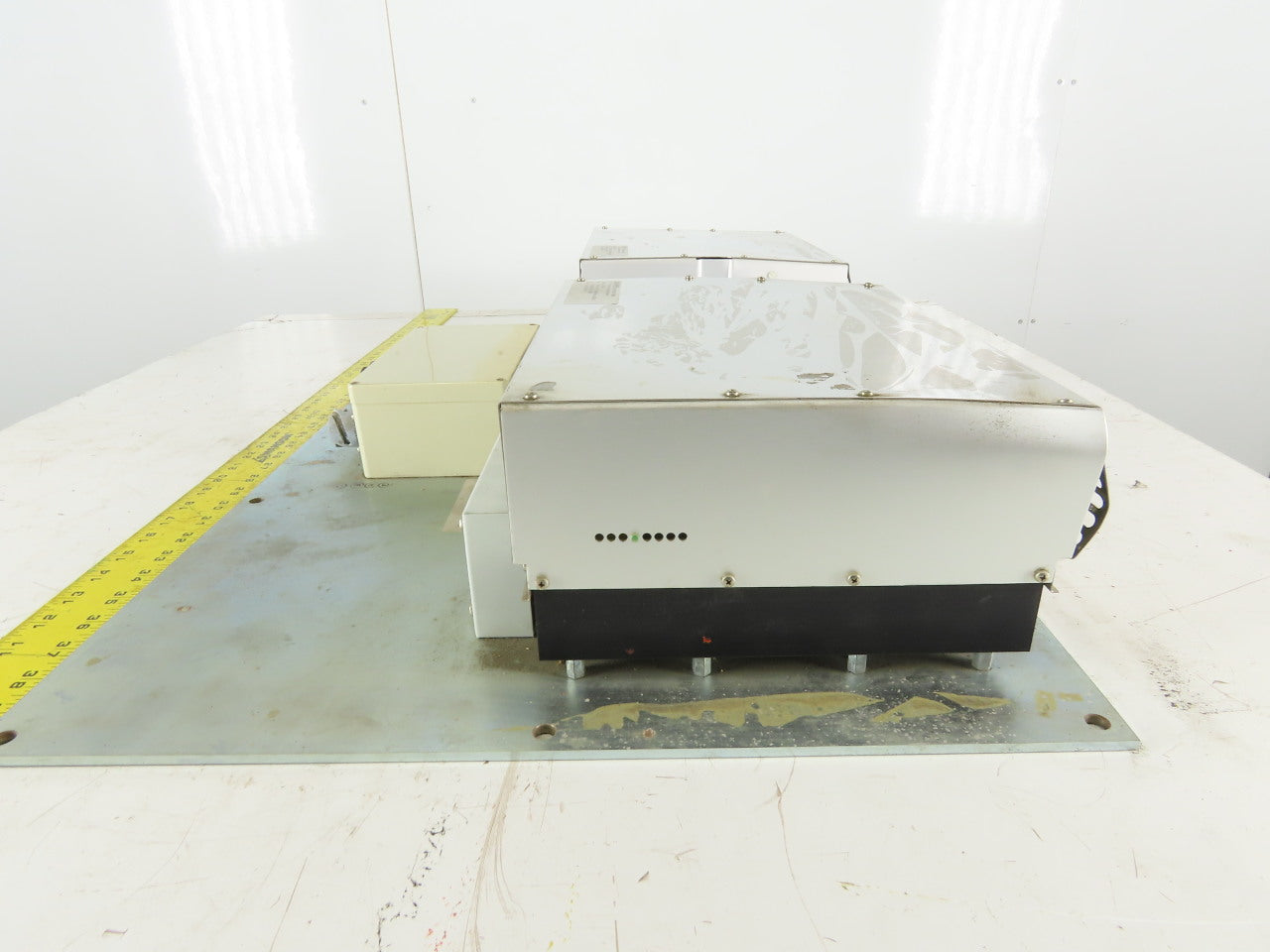 Schafer C 4775K-6 Type K 354 DC-DC Power Converter 450/900VDC To 23-28V 100A