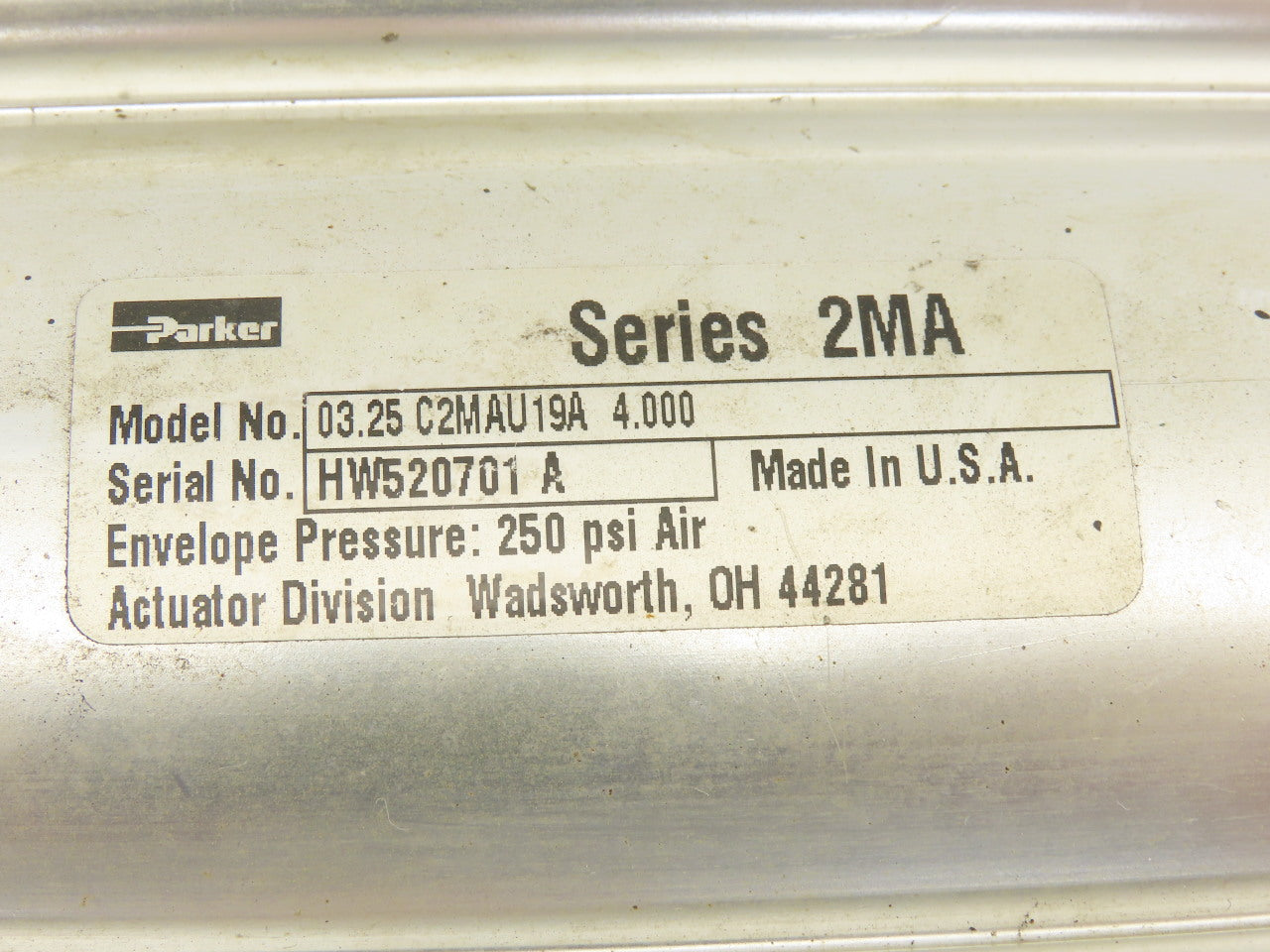 Parker 03.25 C2MAU19A 3-1/4" Bore 4" Stroke 1" Rod Double Acting Air Cylinder