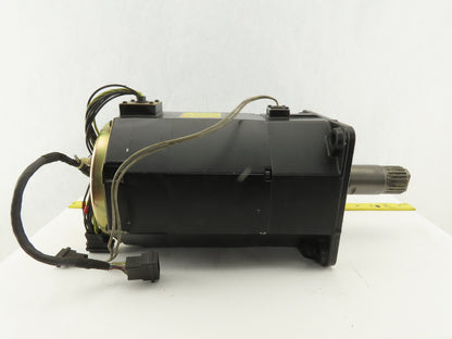 Fanuc A06B-0142-B675 a12/2000 2.1kW 2000RPM 3Ph 186V AC Servo Motor