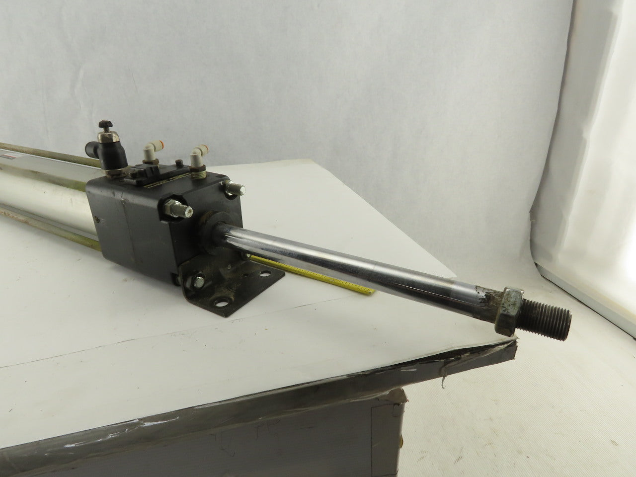 SMC CDLALN63-400-D-X1US 63mm Bore 400mm Stroke Double Acting Rod Lock Cylinder