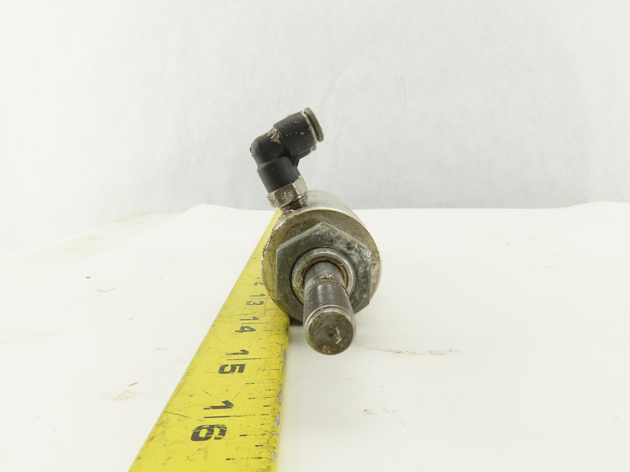 Norgren RP150X1.000-DAD 1-9/16" Bore 1" Stroke Double Acting Air Cylinder