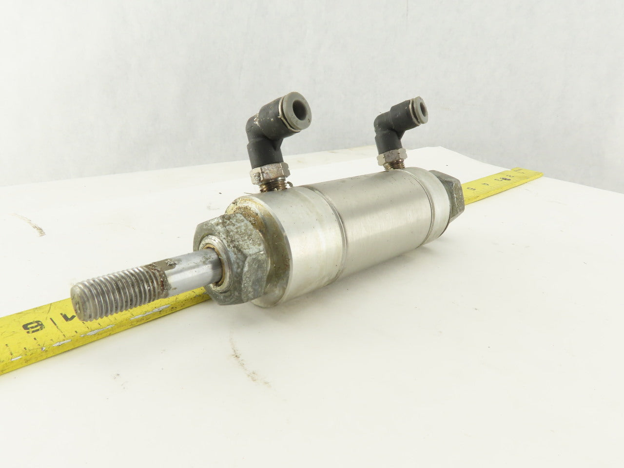Norgren RP150X1.000-DAD 1-9/16" Bore 1" Stroke Double Acting Air Cylinder