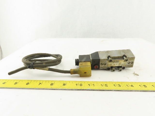 Norgren SXE9573A800028NA Pneumatic Solenoid Valve Body 110/120V Coil