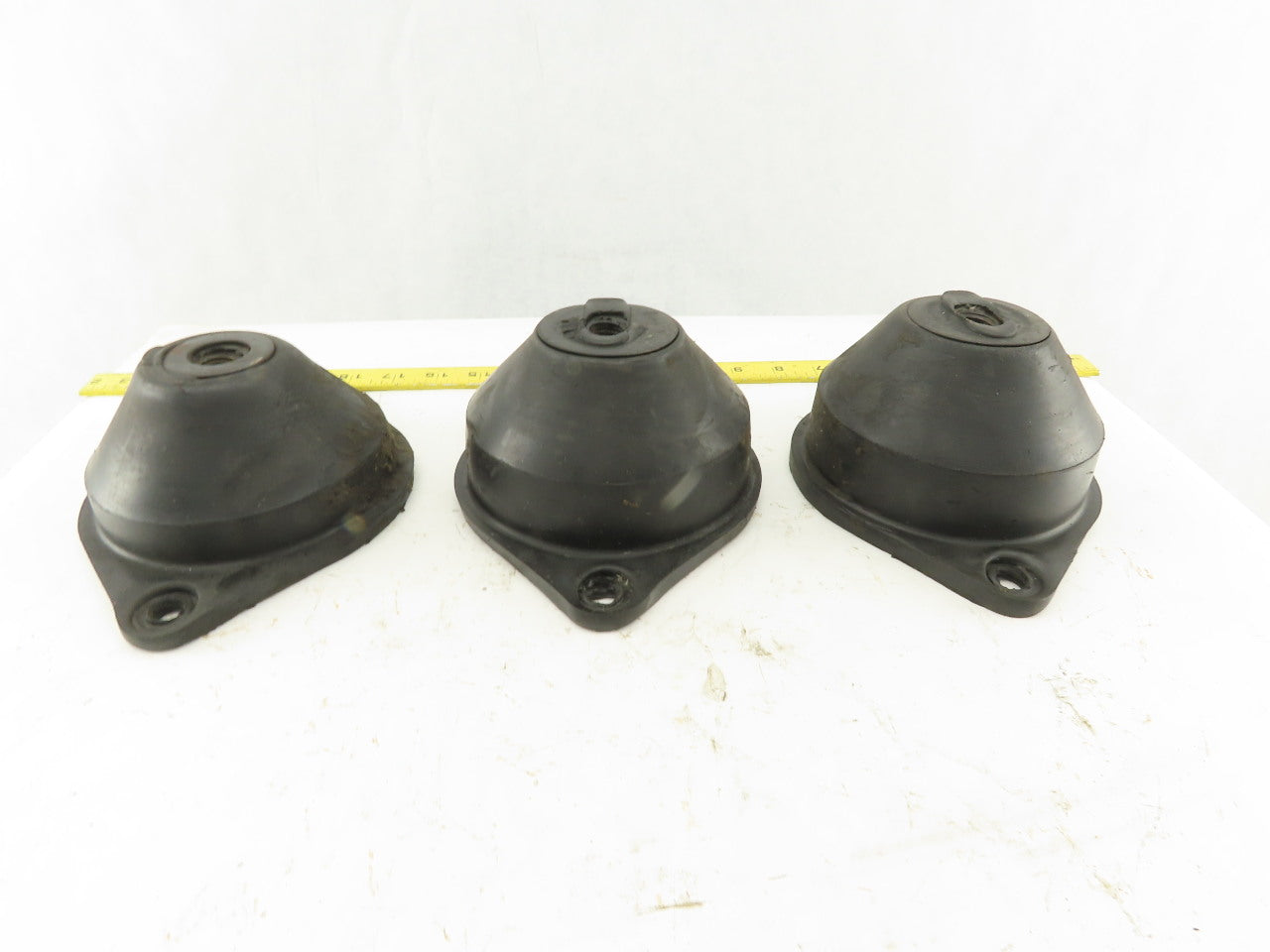 Heavy Rubber Vibration Isolator Riser Threaded Center 5/8-11 Lot Of 3