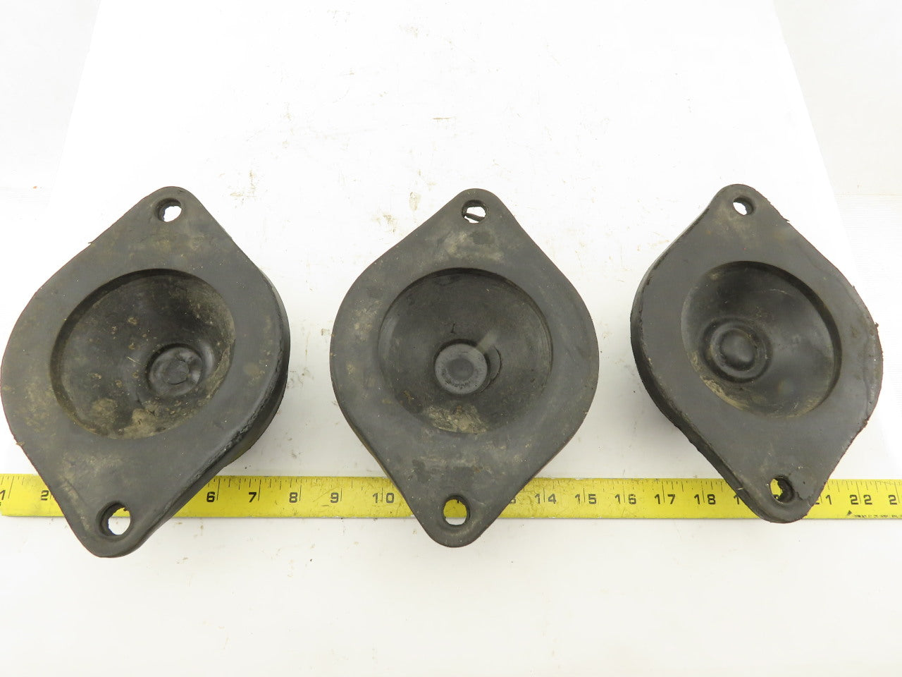 Heavy Rubber Vibration Isolator Riser Threaded Center 5/8-11 Lot Of 3