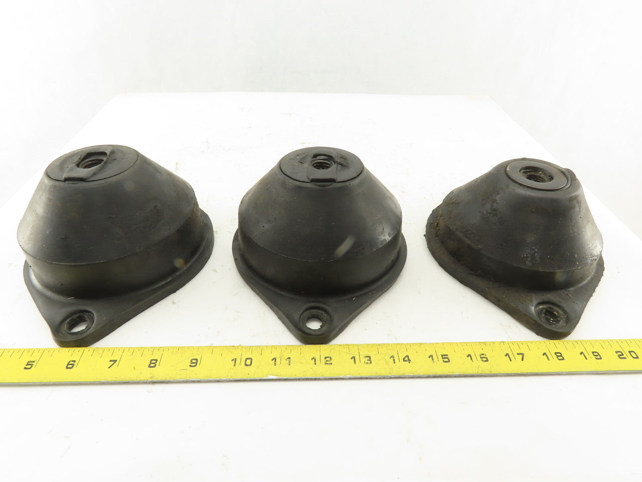 Heavy Rubber Vibration Isolator Riser Threaded Center 5/8-11 Lot Of 3