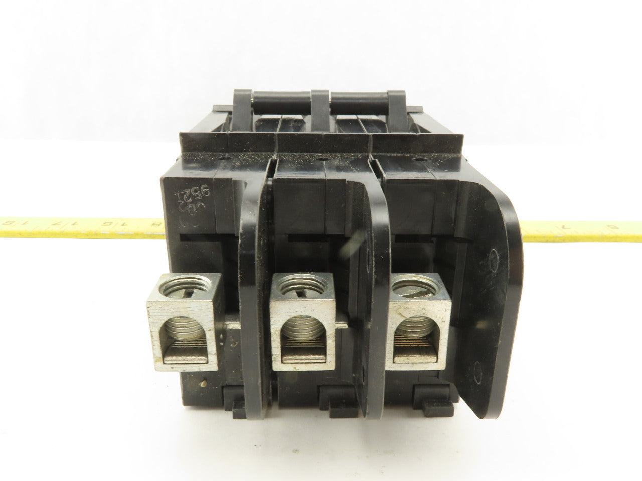 Heinemann CE2-G3-AB0060-01B 60 Amp 480V 50/60Hz 3 Pole Circuit Breaker