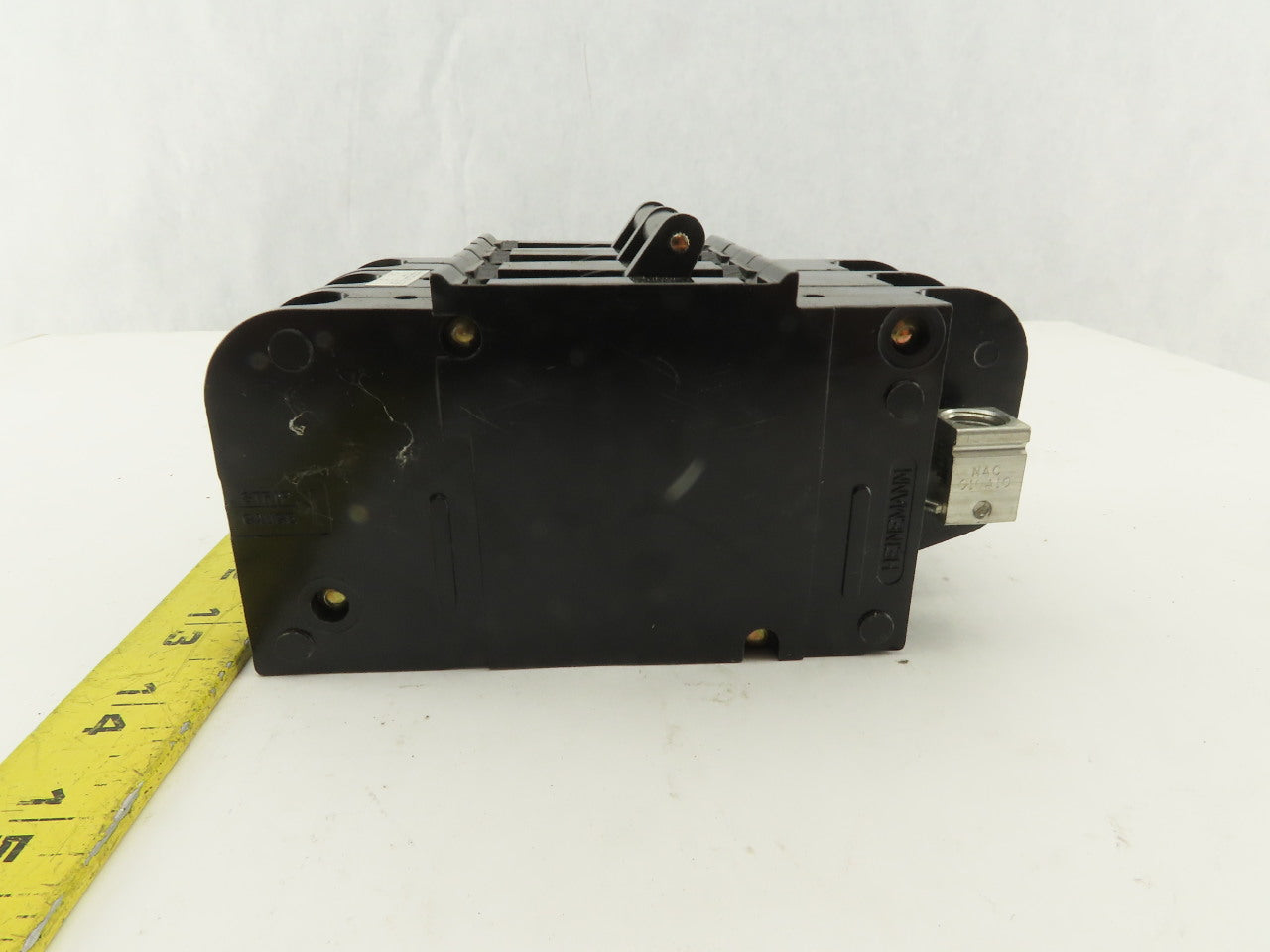 Heinemann CE3-G3-AB0030-01B 30 Amp 480V 50/60Hz 3 Pole Circuit Breaker