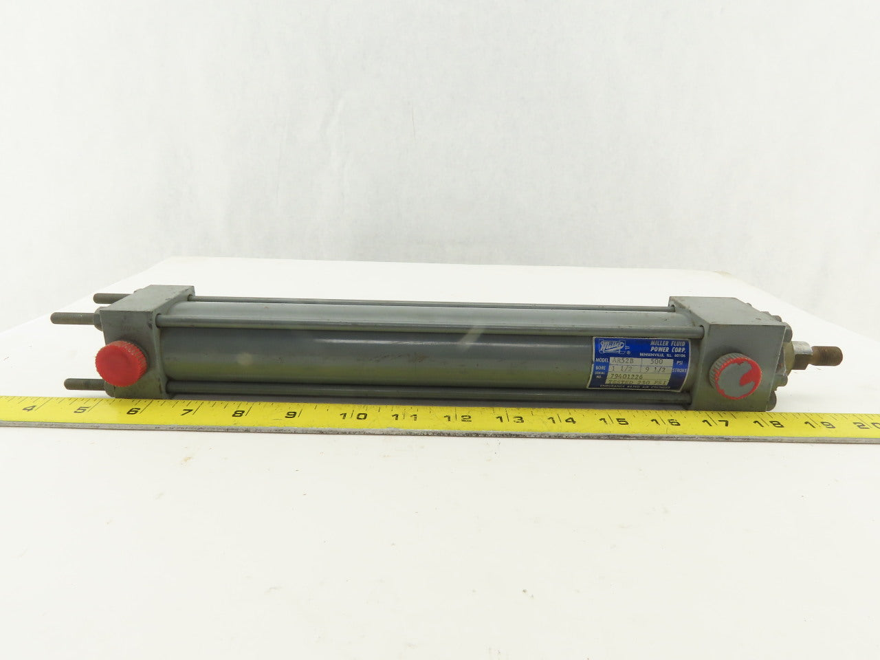 Miller 1-1/2" Bore 9-1/2" Stroke Pneumatic Cylinder 250 PSI