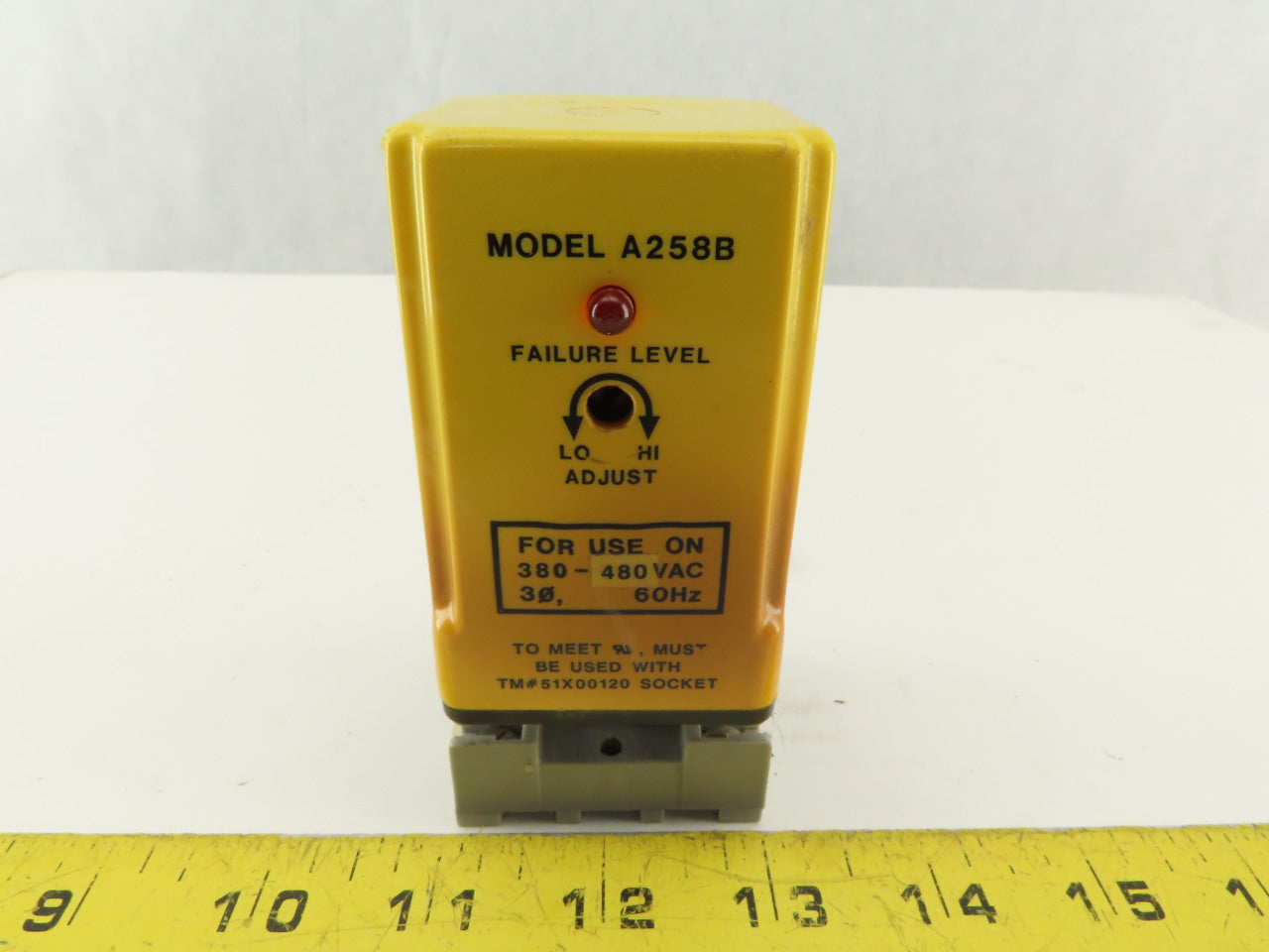 Time Mark A258B Power Monitor W/Base 380-480V 15A 60HZ