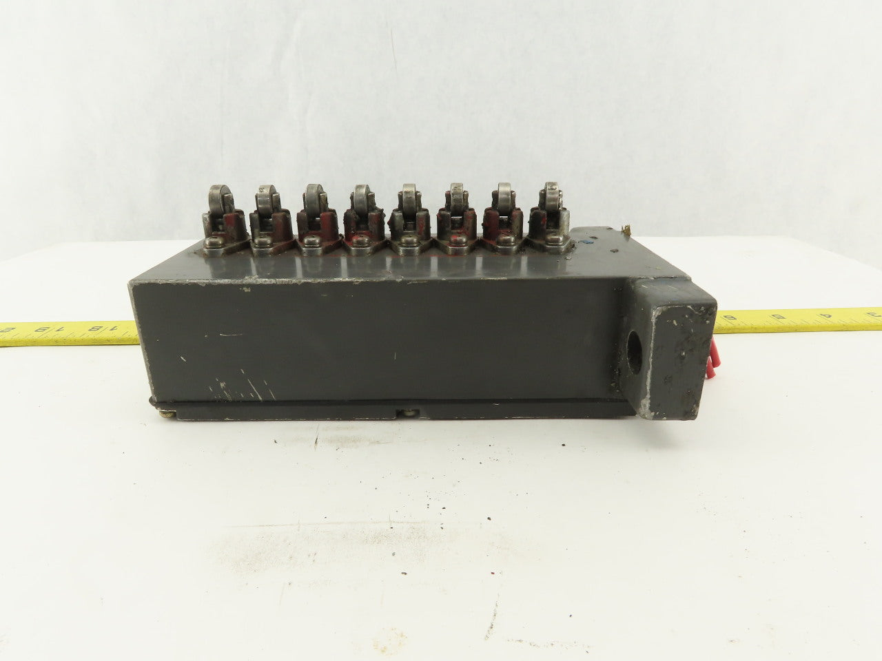 Omron Type 8ZB02-2 Multiple Limit Switch