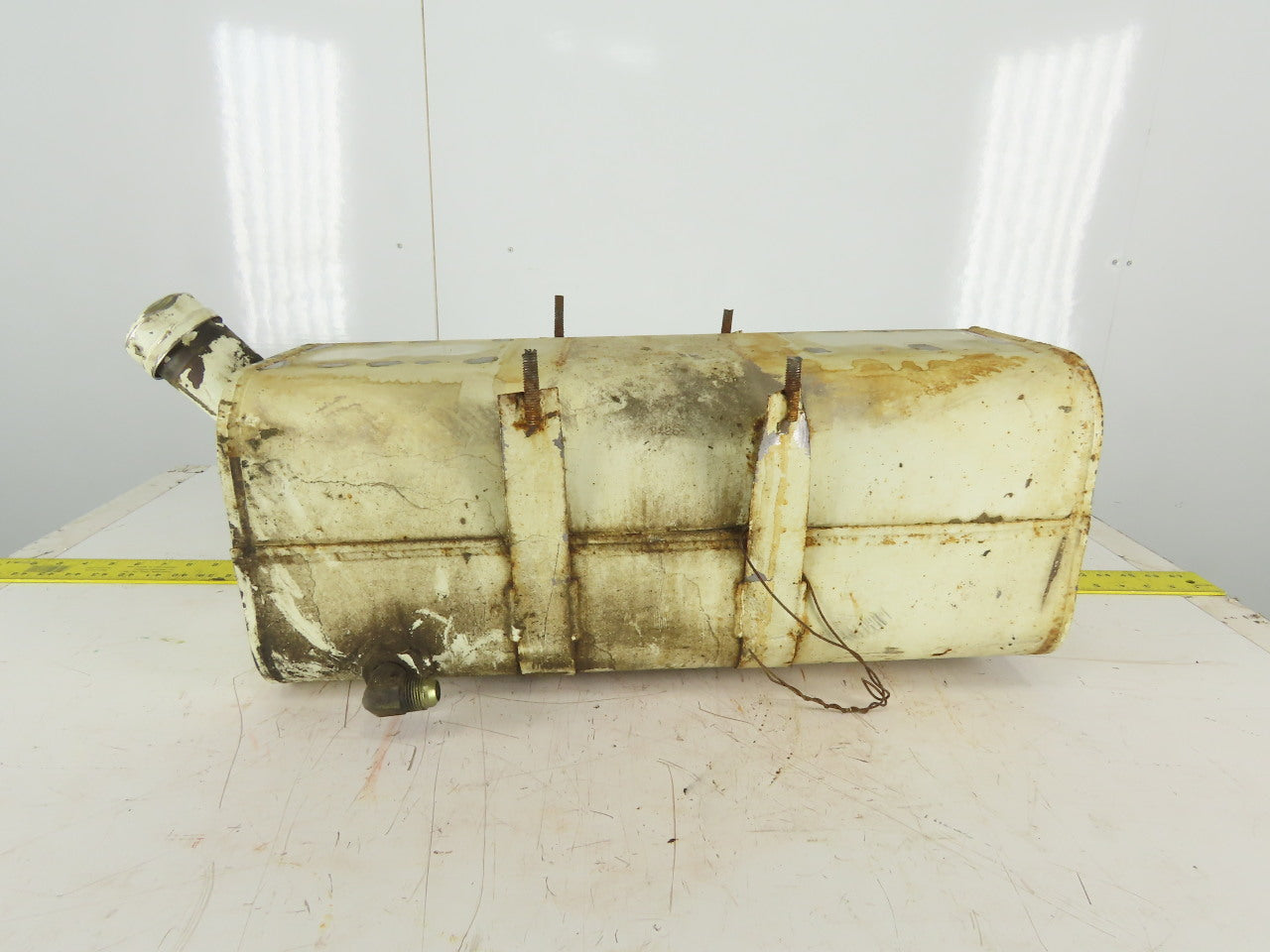 Marklift CH20NEP 135646 Hydraulic Tank Reservoir From Scissor Lift